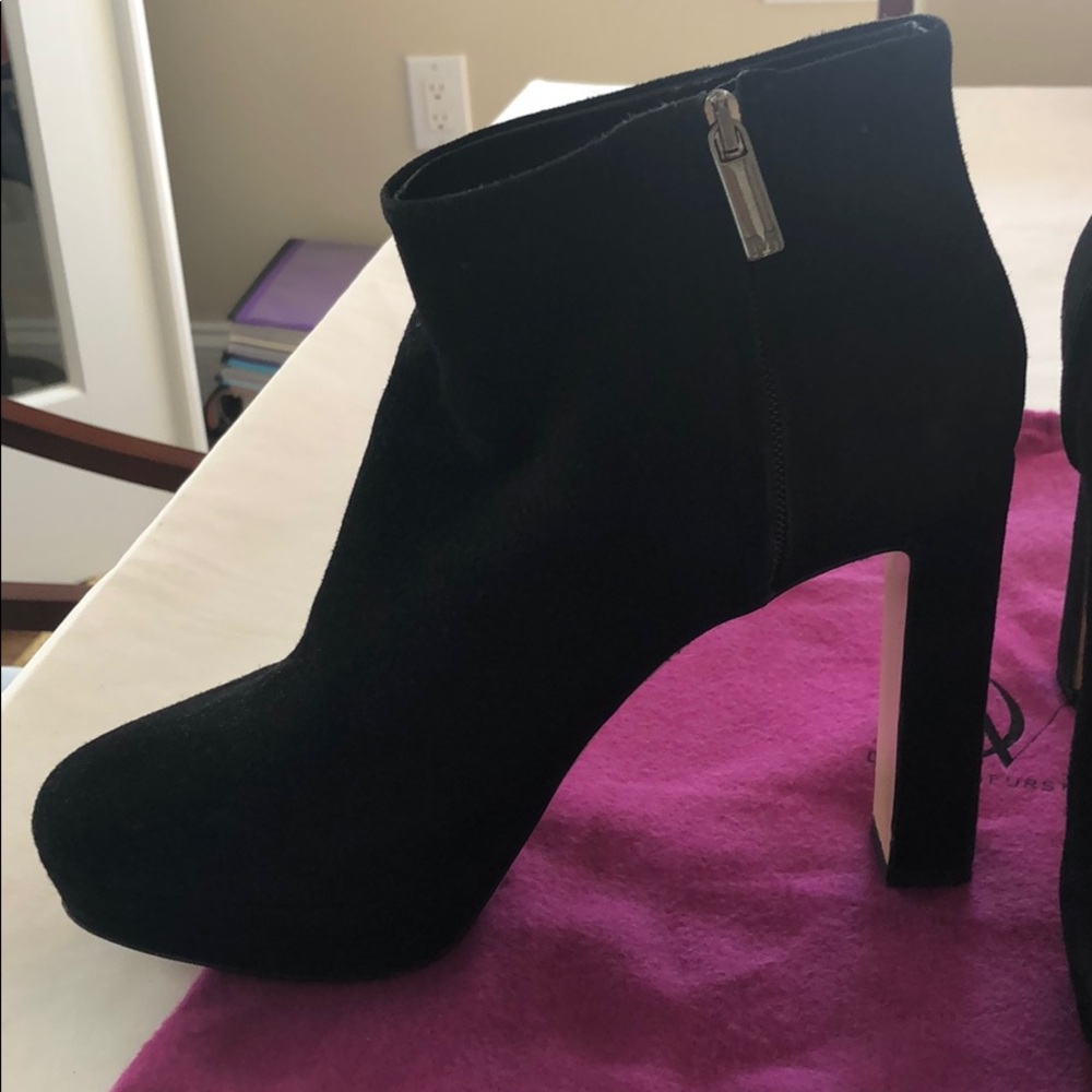 Booties - Picture 4 of 4